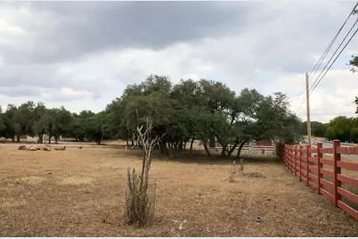 18001 Fm 150 W, Driftwood, TX 78619 - Photo 10