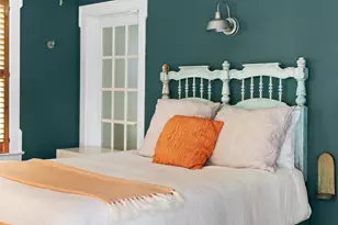 311 E 35th St, Austin, TX 78705 - Photo 6