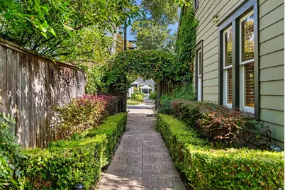 311 E 35th Street #A/B/C, Austin, TX 78705 - Photo 32