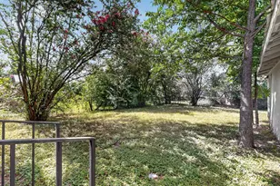 4703 Leslie Ave, Austin, TX 78721 - Photo 34