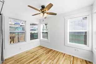 1216 Holly St, Austin, TX 78702 - Photo 14