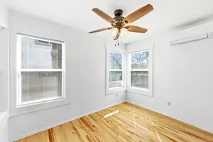 1216 Holly St, Austin, TX 78702 - Photo 16