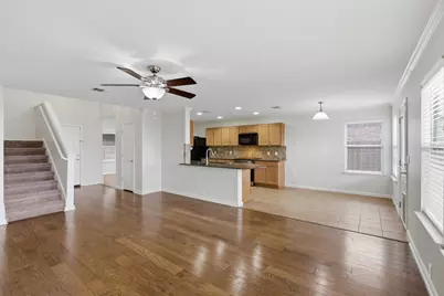 508 Lark Street, Leander, TX 78641 - Photo 2