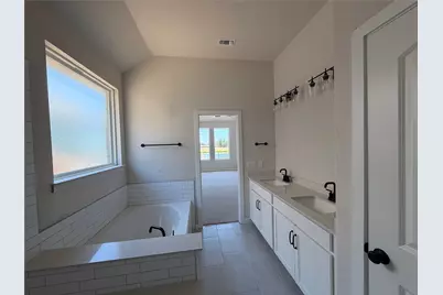 521 Redding Way, Georgetown, TX 78633 - Photo 14