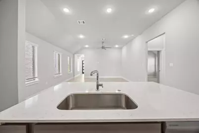 8017 Shining Flor Run, Lago Vista, TX 78645 - Photo 12