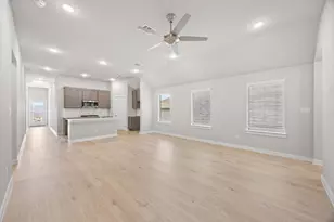 8017 Shining Flor Run, Lago Vista, TX 78645 - Photo 8