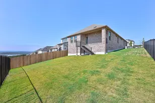 8017 Shining Flor Run, Lago Vista, TX 78645 - Photo 16