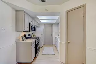 1709 Goodson Ln, Round Rock, TX 78664 - Photo 12