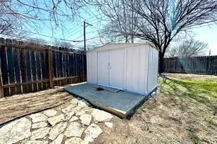 3024 E 12th St, Austin, TX 78702 - Photo 34