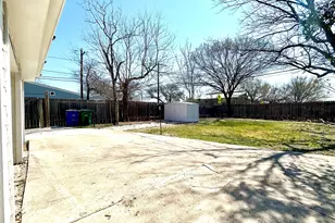 3024 E 12th St, Austin, TX 78702 - Photo 30
