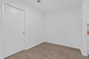 6808 Wentworth Dr, Austin, TX 78724 - Photo 8