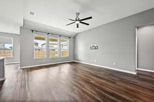 6709 Golden Bough Ln, Pflugerville, TX 78660 - Photo 10