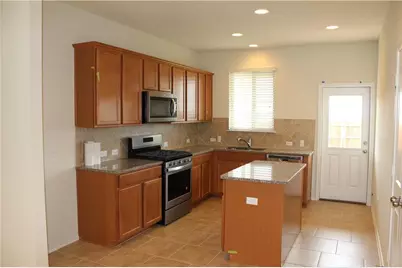 525 Coffeeberry Drive, Georgetown, TX 78626 - Photo 6