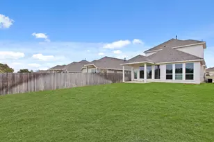 209 Banyon Dr, Liberty Hill, TX 78642 - Photo 16