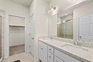 1421 Itzel Bnd, Leander, TX 78641 - Photo 16