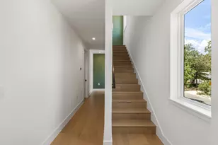 943 E 52nd St, Austin, TX 78751 - Photo 14