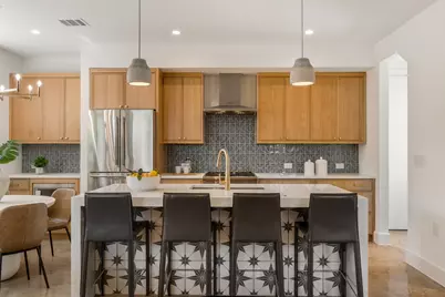 943 E 52nd Street, Austin, TX 78751 - Photo 4
