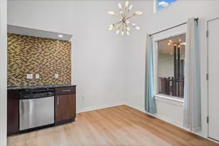 2200 Dickson Dr, Austin, TX 78704 - Photo 10