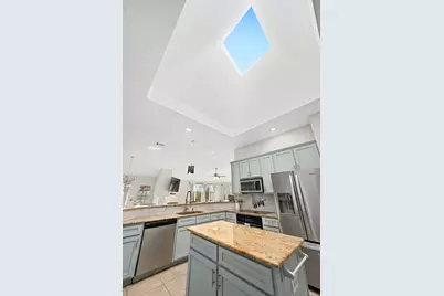 7601 Ponoma Trail, Austin, TX 78749 - Photo 14