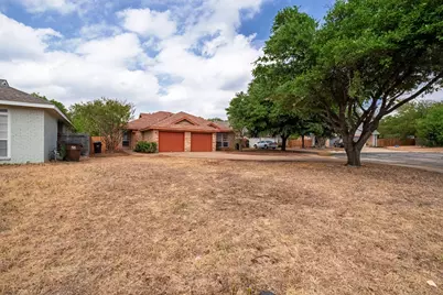 508 Gregory Court, Round Rock, TX 78664 - Photo 16