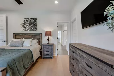 432 Venture Boulevard S, Point Venture, TX 78645 - Photo 24