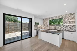 4604 S 2nd St, Austin, TX 78745 - Photo 4