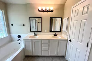 4213 Walling Forge Dr, Austin, TX 78727 - Photo 16