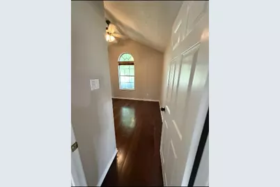 401 County Road 216, Jarrell, TX 76537 - Photo 10