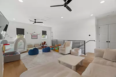 330 Kendall Road, Spicewood, TX 78669 - Photo 16