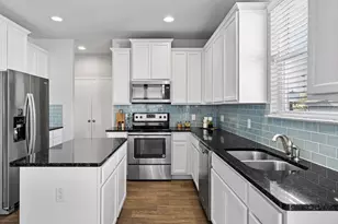 325 E Broade St, Leander, TX 78641 - Photo 8