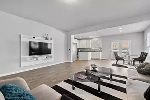 325 E Broade St, Leander, TX 78641 - Photo 4