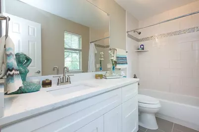 1700 Perez Street #B, Austin, TX 78721 - Photo 18