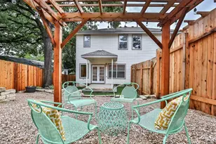 1700 Perez St, Austin, TX 78721 - Photo 8