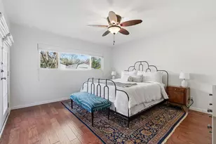 912 E 55th 1/2 St, Austin, TX 78751 - Photo 12