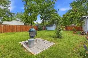 912 E 55th 1/2 St, Austin, TX 78751 - Photo 34