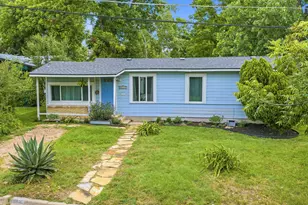 912 E 55th 1/2 St, Austin, TX 78751 - Photo 1