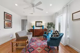 912 E 55th 1/2 St, Austin, TX 78751 - Photo 4