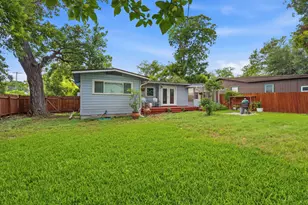 912 E 55th 1/2 St, Austin, TX 78751 - Photo 32