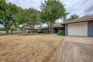 8103 Exmoor Dr, Austin, TX 78757 - Photo 2
