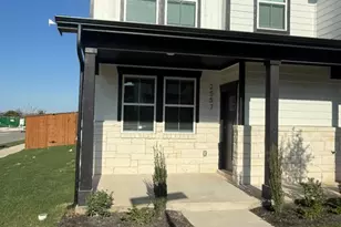 2557 Violet Theo Ln, Round Rock, TX 78665 - Photo 2