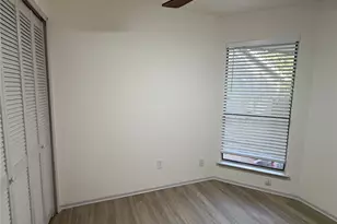 13003 Widge Dr, Austin, TX 78727 - Photo 16