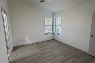 13003 Widge Dr, Austin, TX 78727 - Photo 12