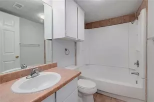 2401 Leon St, Austin, TX 78705 - Photo 10