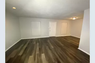 2401 Leon Street #201, Austin, TX 78705 - Photo 2