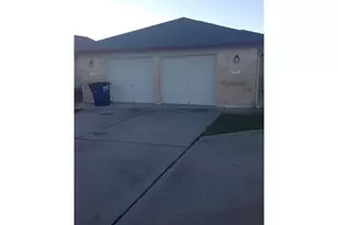 130 Marvin Cove, Hutto, TX 78634 - Photo 1