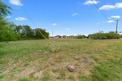 101 Mager Lane, Hutto, TX 78634 - Photo 2