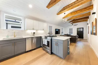 2319 Santa Rita Street, Austin, TX 78702 - Photo 2