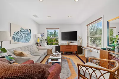 200 E Skyview Road, Austin, TX 78752 - Photo 8