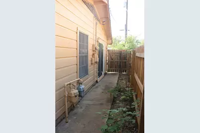 1705 Walnut Street #3, Georgetown, TX 78626 - Photo 18