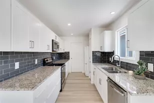 4715 Carsonhill Dr, Austin, TX 78723 - Photo 14